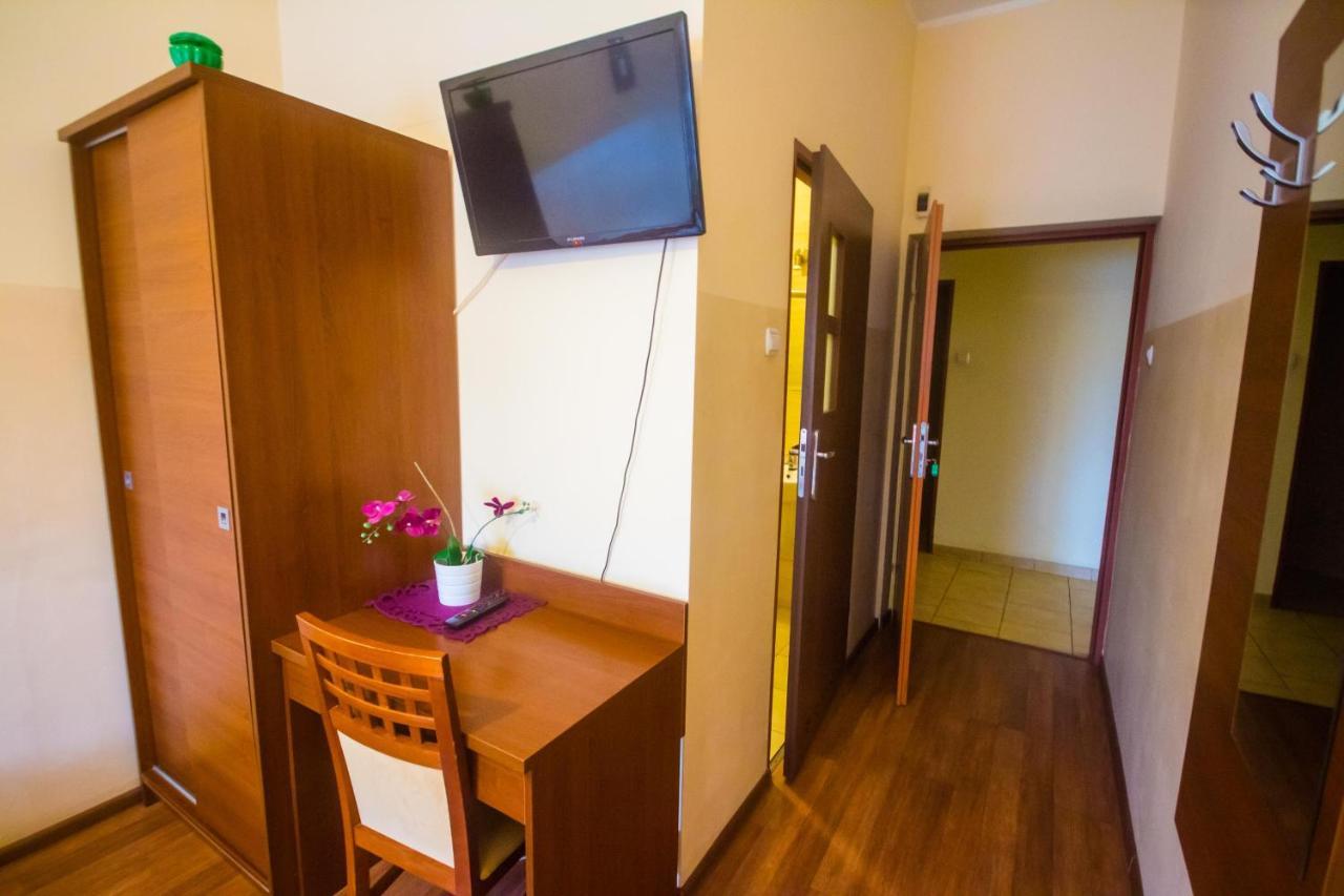 Hostel Soleil Kutno Eksteriør bilde
